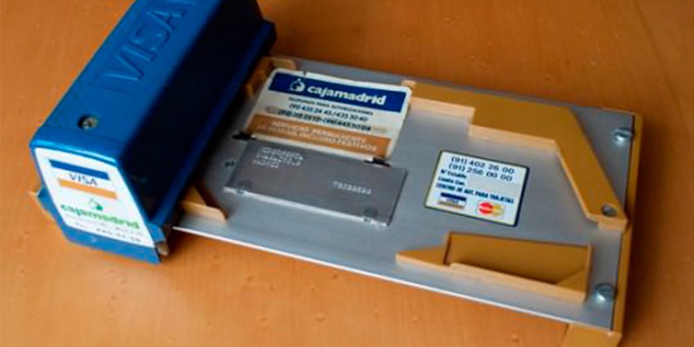 Así se hacían los primeros pagos con tarjeta de crédito